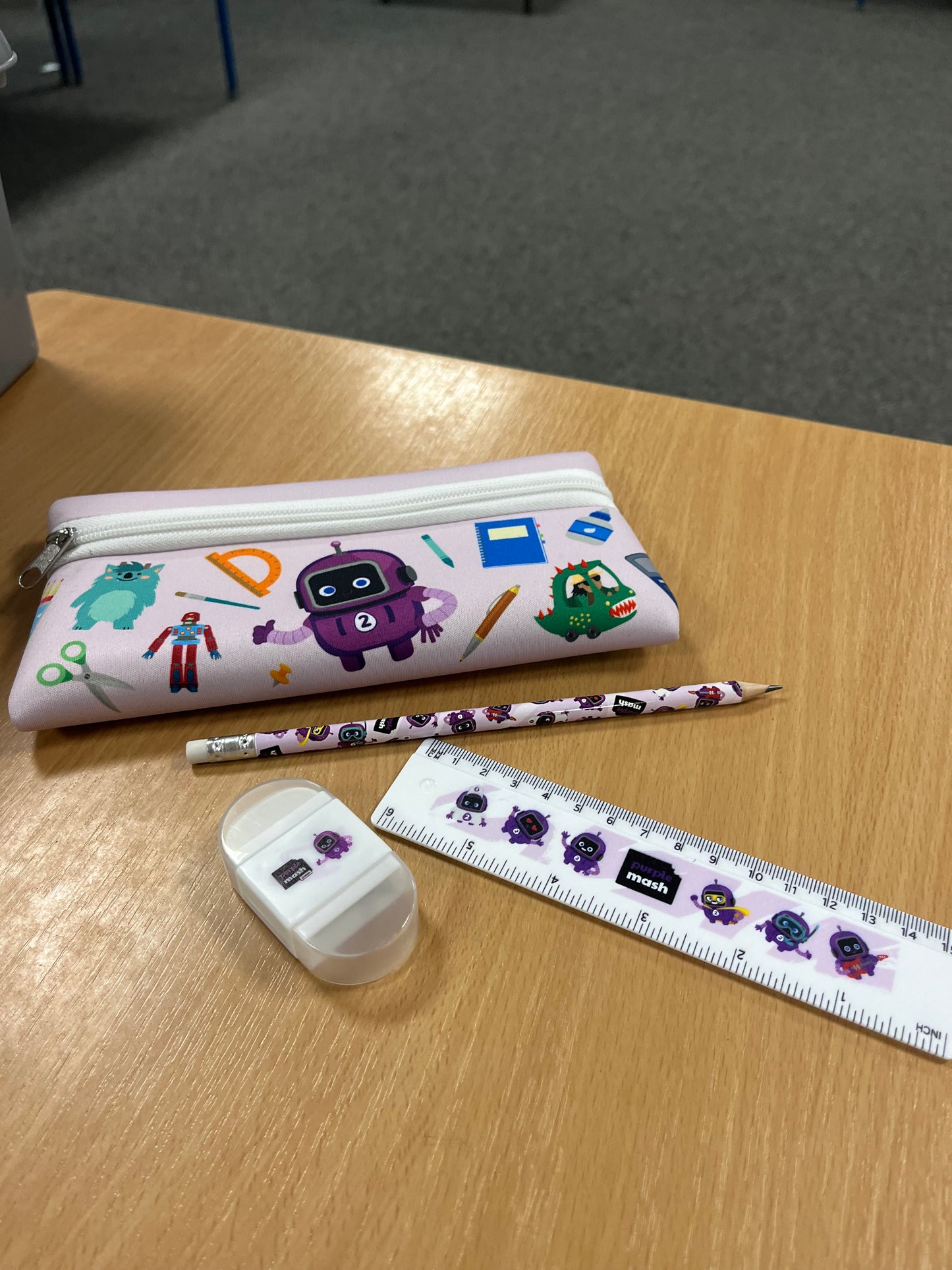 Cody Stationary Set